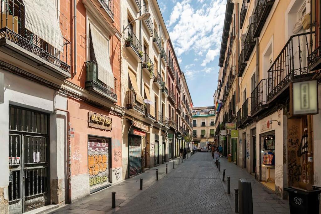 Espiritu Santo, Comodidad Para 2 En Malasana Madrid Exteriör bild